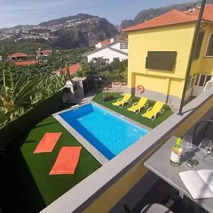 https://casa-dos-avs-apartments-with-pool-in-funchal.madeira-islandshotels.com
