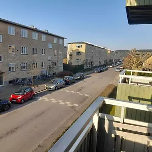In In Amager - Newly Renovated Appartement